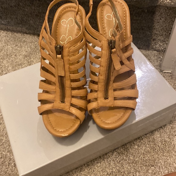 8.5 Jessica Simpson sandals in honey /tan. Used but in good condition. $30. - Picture 3 of 5